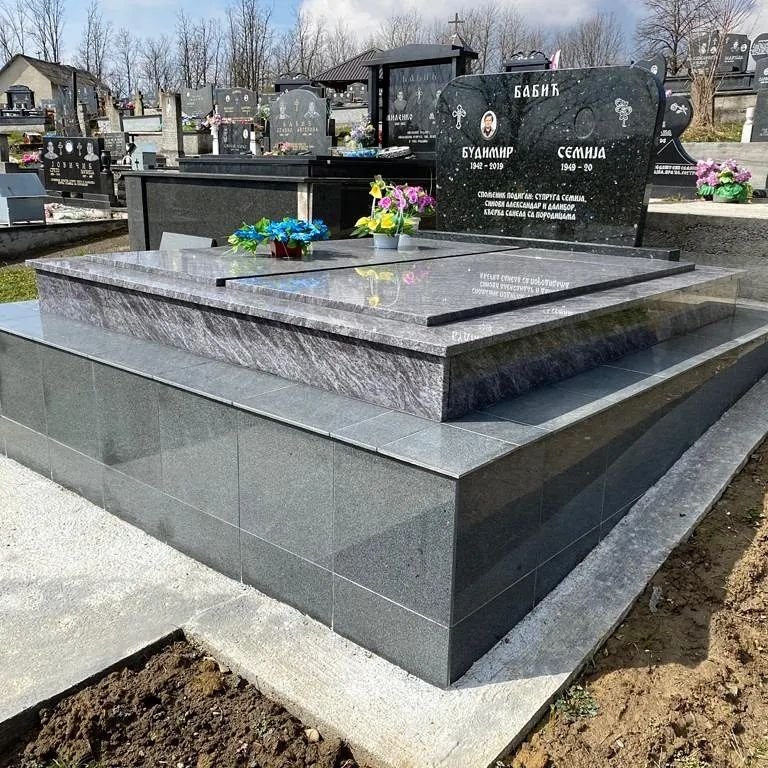 Pravoslavni spomenici – realizovani rad Sanit Granit